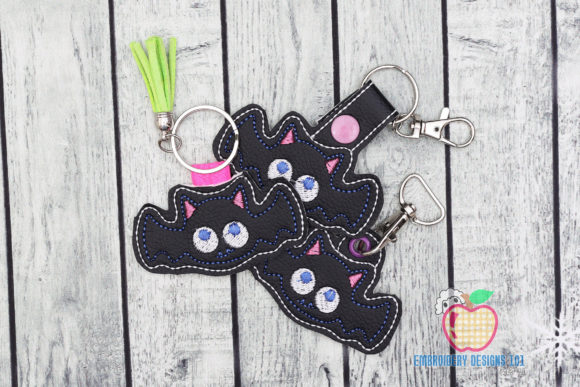 Halloween Bat ITH Key Fob Embroidery